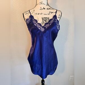 Vintage Victoria's Secret Gold Label Nightie Sleepwear Lingerie Size M